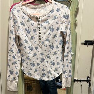 We The Free Textured Knit Top in Cream and Blue